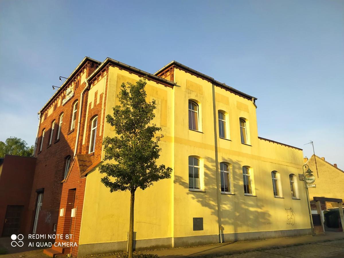 Отель Alte Molkerei Вольгаст Экстерьер фото